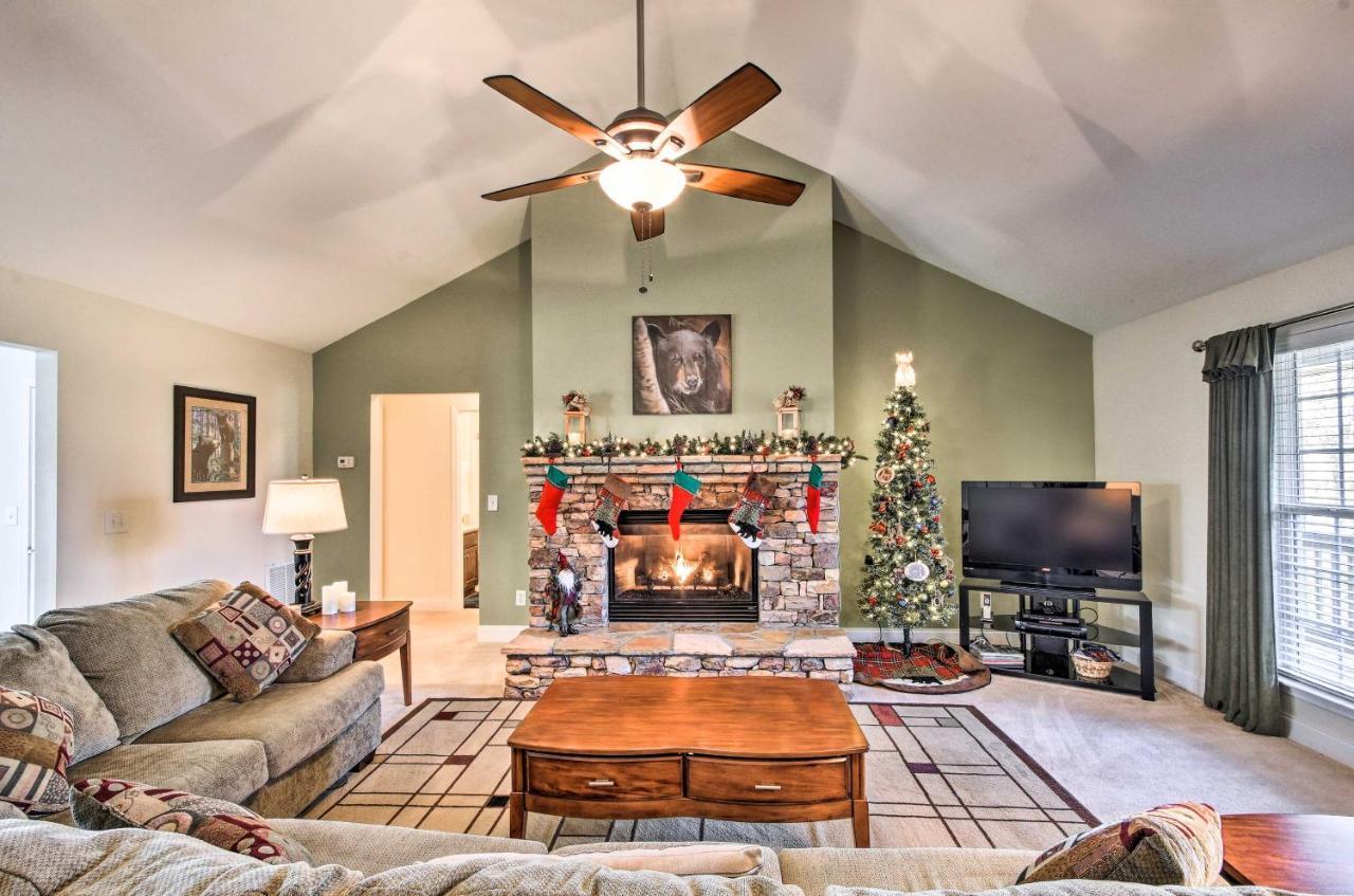 Blairsville Home With Deck And Stunning Mountain Views Hood Exterior foto